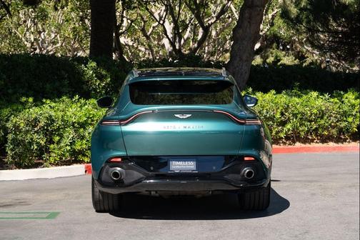 2021 Aston Martin DBX Base