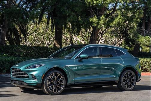 2021 Aston Martin DBX 