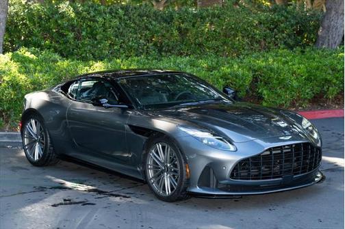 2025 Aston Martin DB12