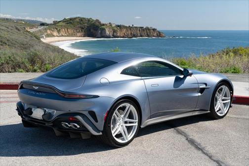 2025 Aston Martin Vantage