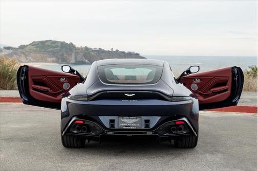 2020 Aston Martin Vantage