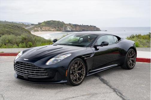2025 Aston Martin DB12