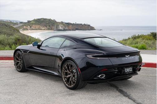 2025 Aston Martin DB12