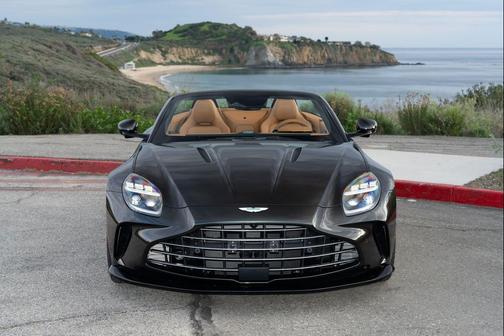 Tan 2026 Aston Martin Vantage