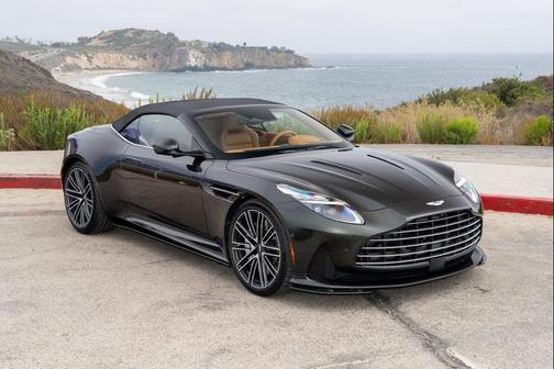 2025 Aston Martin DB12 Volante