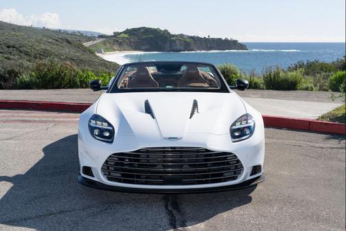 2026 Aston Martin Vanquish Volante