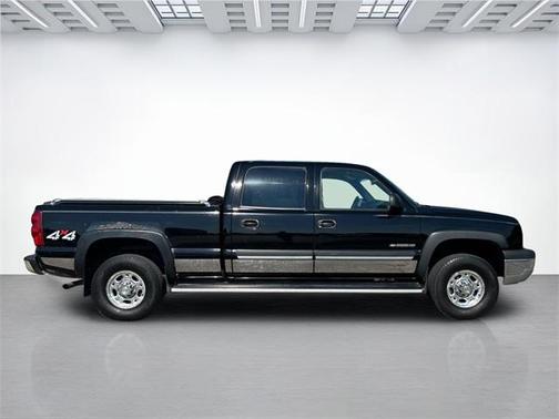 2003 Chevrolet Silverado 1500 LS