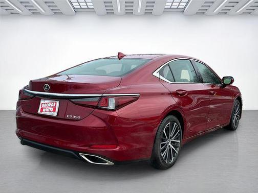 2024 Lexus ES 350 Base