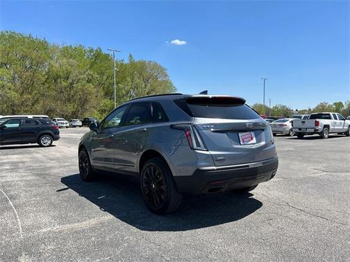 2022 Cadillac XT5 Sport