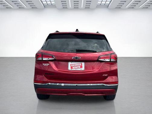 Cherry Red Tintcoat 2022 Chevrolet Equinox FWD RS