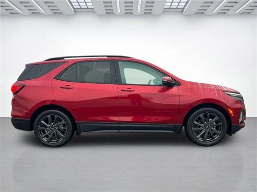 2022 Chevrolet Equinox FWD RS