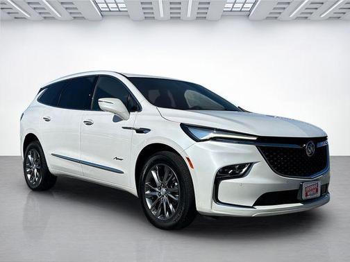 2022 Buick Enclave AWD Avenir