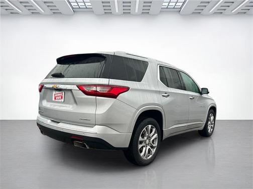 2021 Chevrolet Traverse Premier