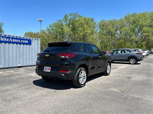 2024 Chevrolet Trailblazer LS