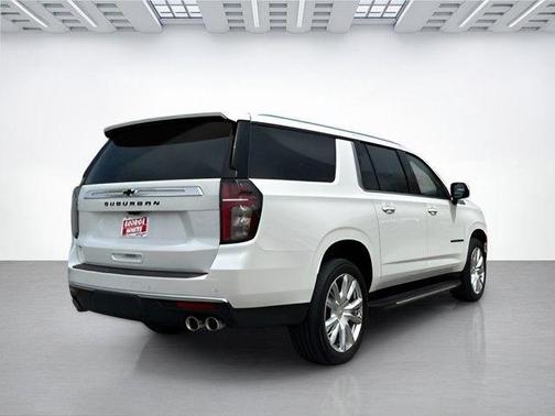 2024 Chevrolet Suburban 4WD High Country