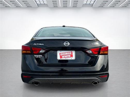 2020 Nissan Altima SR FWD
