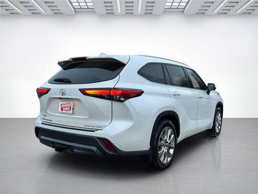 2021 Toyota Highlander Limited