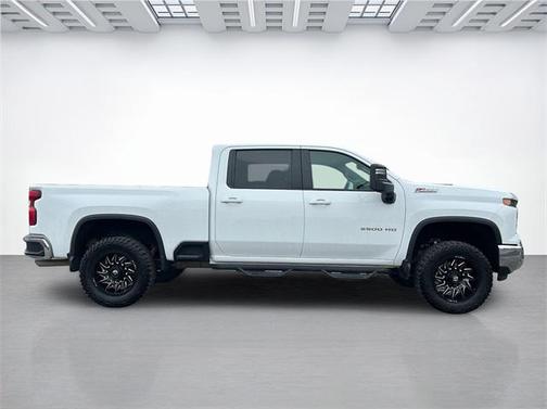 2024 Chevrolet Silverado 2500 LT