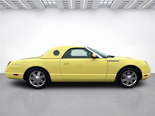 2002 Ford Thunderbird Base