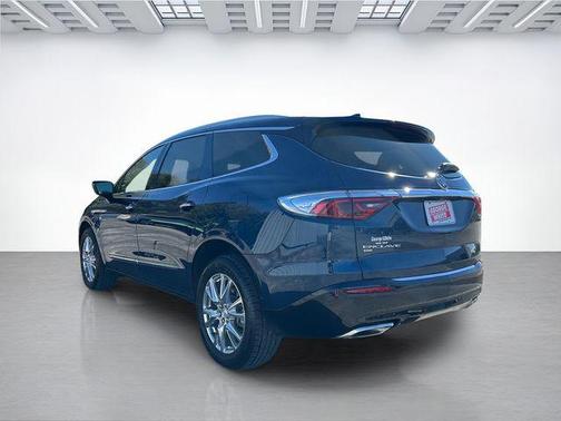 2022 Buick Enclave AWD Essence