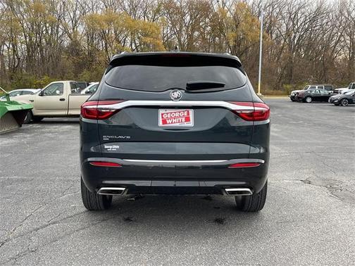 Photo 4 of 35 of 2020 Buick Enclave Premium