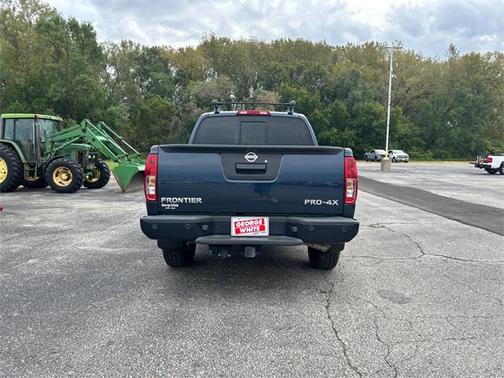 2021 Nissan Frontier PRO-4X
