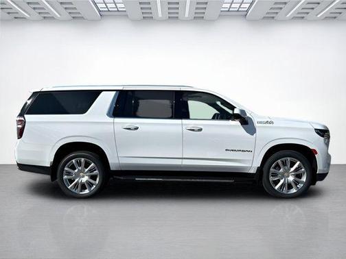2023 Chevrolet Suburban 4WD High Country