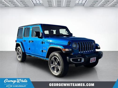2023 Jeep Wrangler 4-Door Sahara 4x4