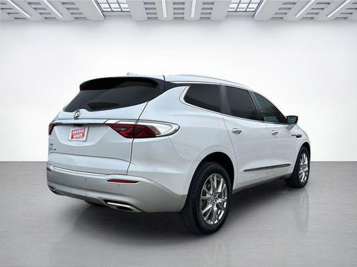 2023 Buick Enclave Premium AWD