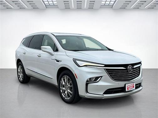 2023 Buick Enclave Premium AWD
