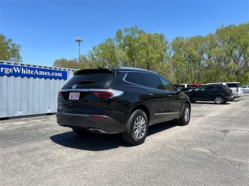 2023 Buick Enclave Essence AWD