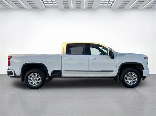 2025 Chevrolet Silverado 2500 High Country