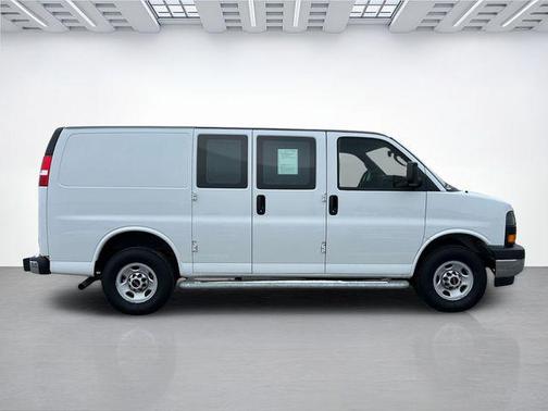 2024 GMC Savana 2500 Work Van