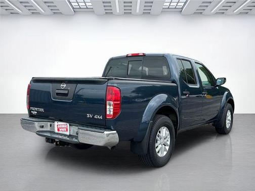 Arctic Blue Metallic 2019 Nissan Frontier SV