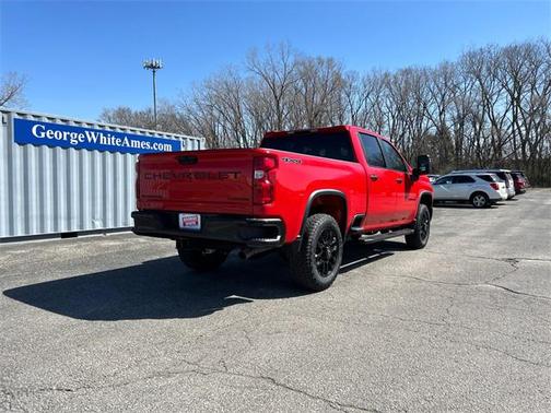 2025 Chevrolet Silverado 2500 Custom
