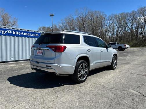2018 GMC Acadia Denali