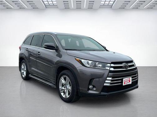 2017 Toyota Highlander 