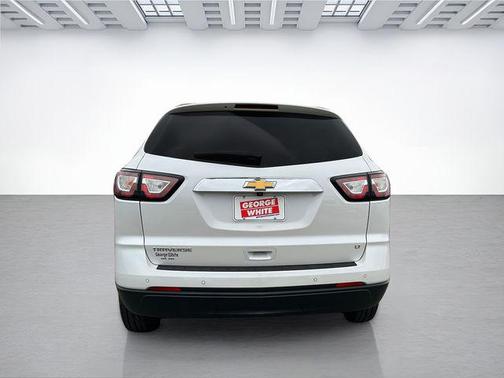 2017 Chevrolet Traverse 2LT