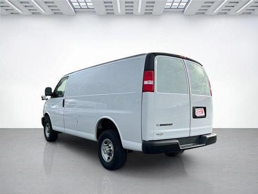 2023 Chevrolet Express 2500 RWD 2500 Regular Wheelbase WT