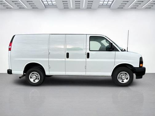 2023 Chevrolet Express 2500 RWD 2500 Regular Wheelbase WT