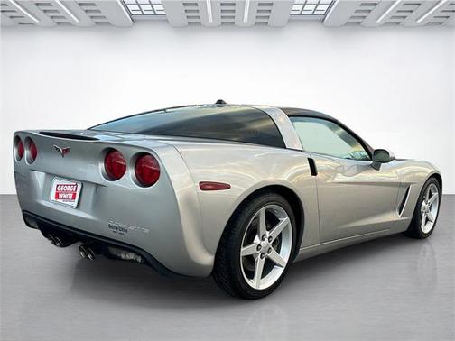 2005 Chevrolet Corvette Base