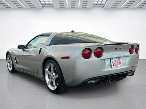 2005 Chevrolet Corvette Base