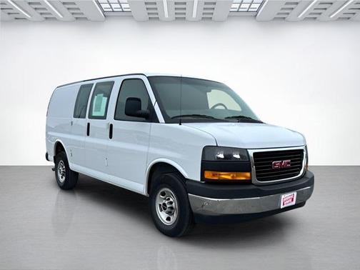 2022 GMC Savana 2500 Work Van