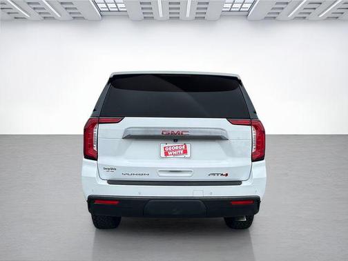 Summit White 2021 GMC Yukon 4WD AT4