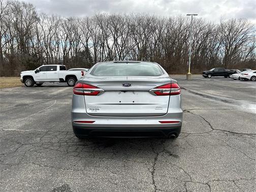 2020 Ford Fusion SEL