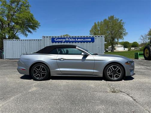 2022 Ford Mustang EcoBoost Premium