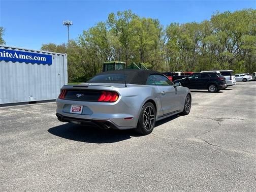 2022 Ford Mustang EcoBoost Premium