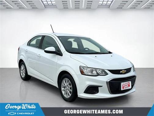 2020 Chevrolet Sonic FWD Sedan LT