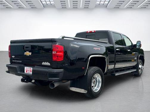 Black 2016 Chevrolet Silverado 3500 High Country