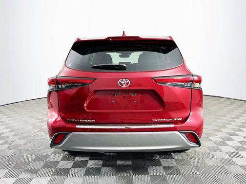 2021 Toyota Highlander Platinum